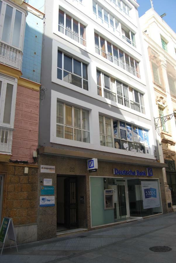 Apartamentos Ancha 22 By Cadiz Time Exterior foto